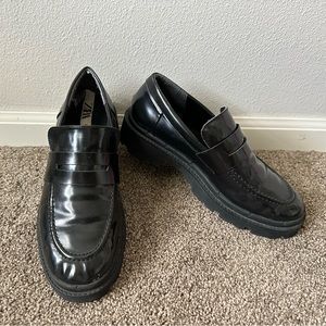 Zara loafers. Size 9. Black leather material.